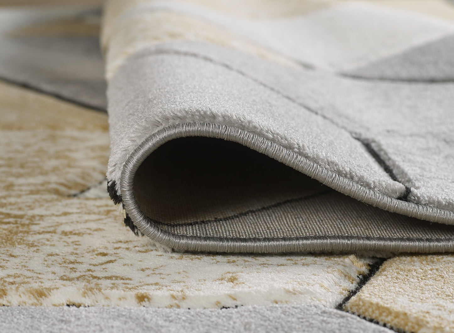 Grace Rug - Gold