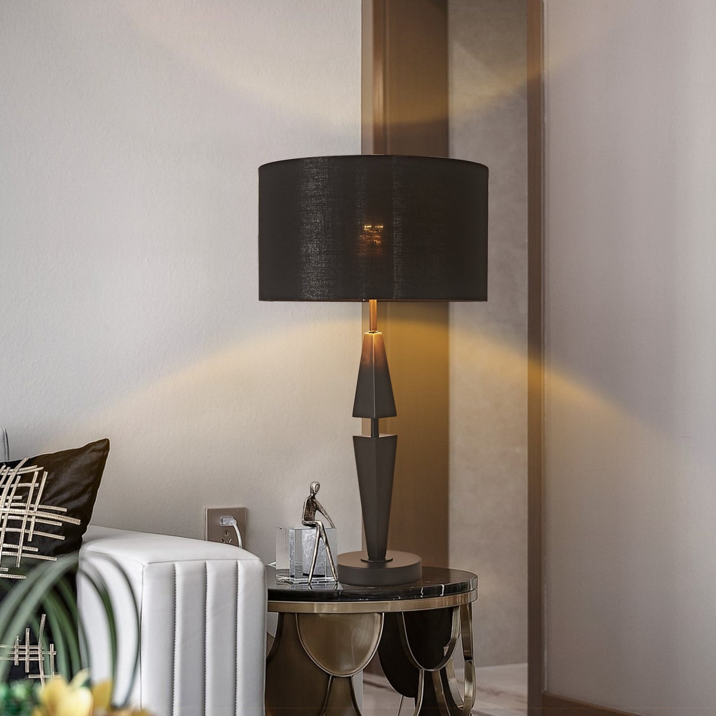 Jamie Lamp