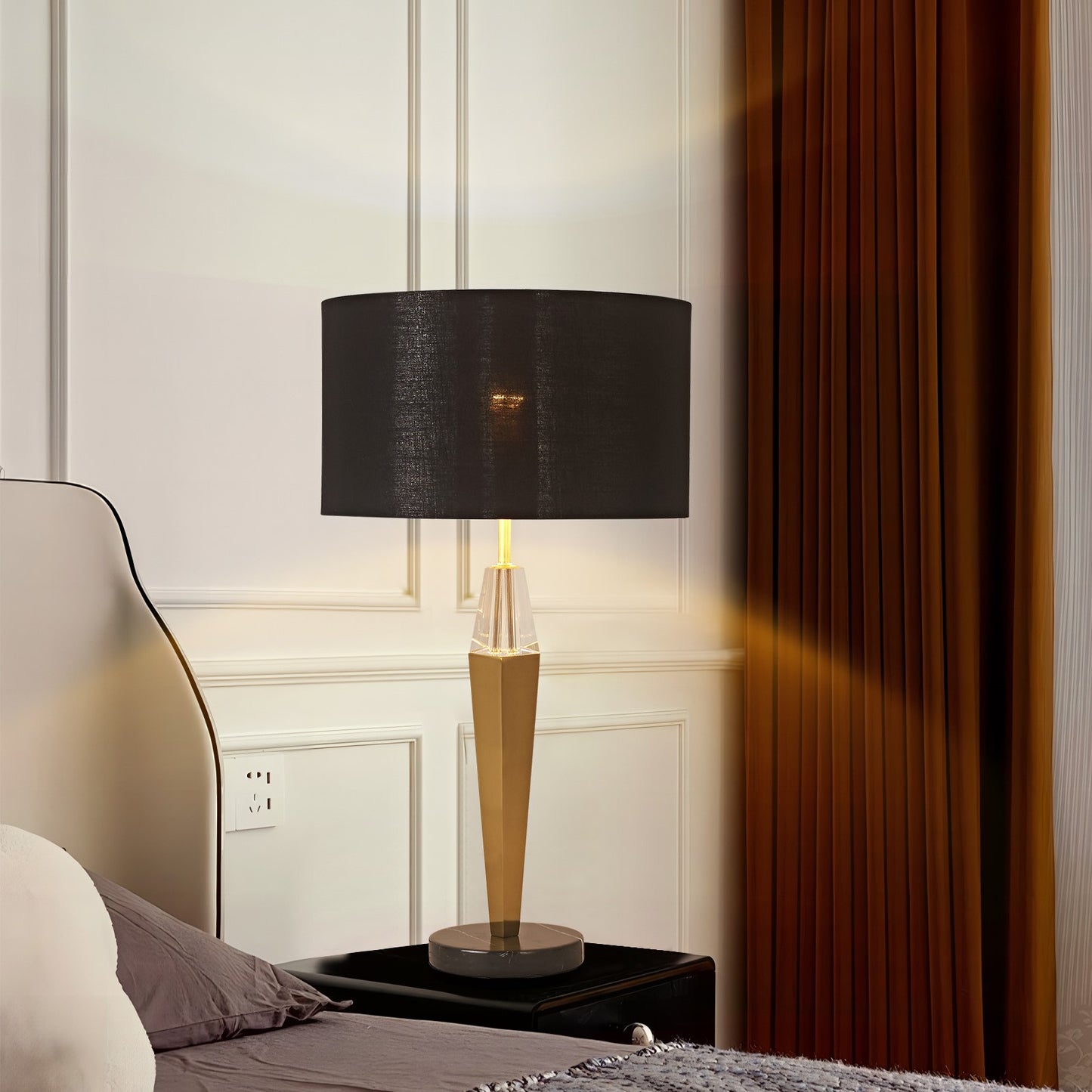 Cian Lamp