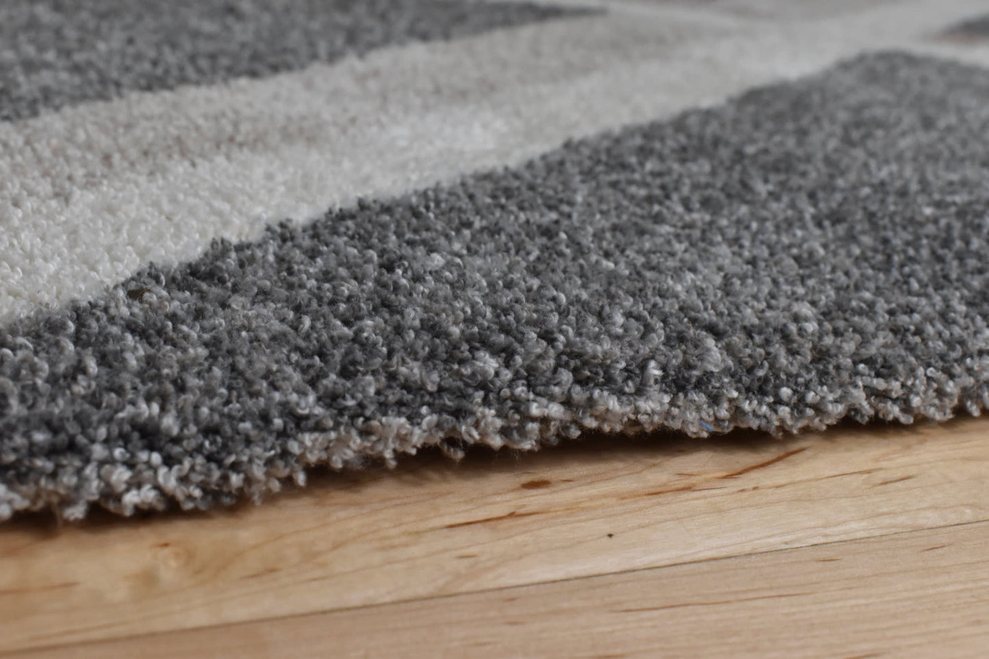 Leo Rug 592