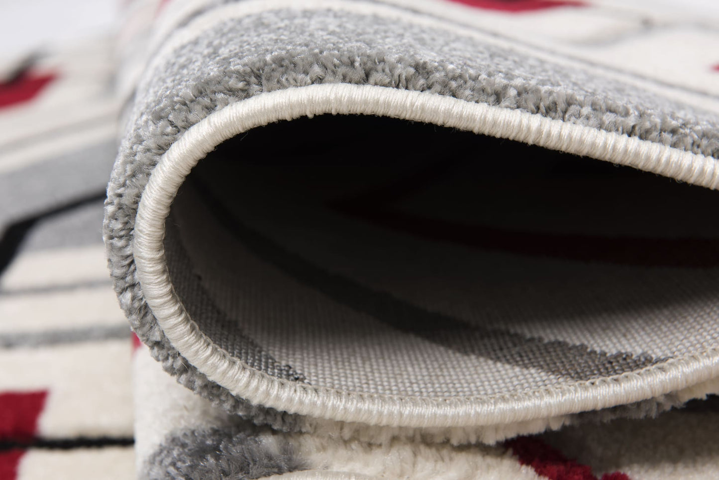 Mia Rug Cream-Red