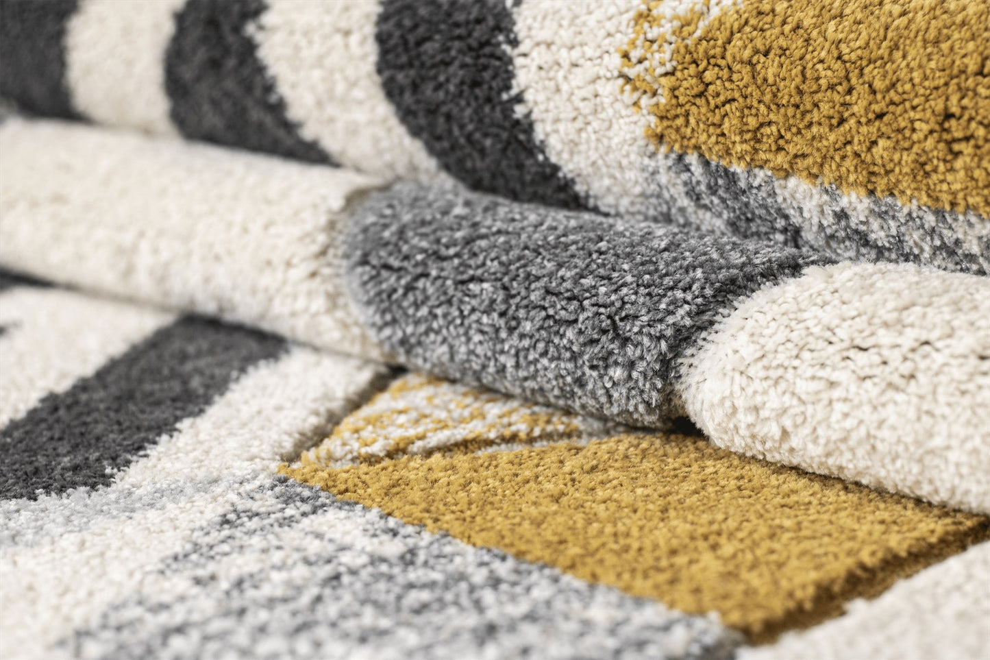 Sophie Rug - 101 Grey Mustard