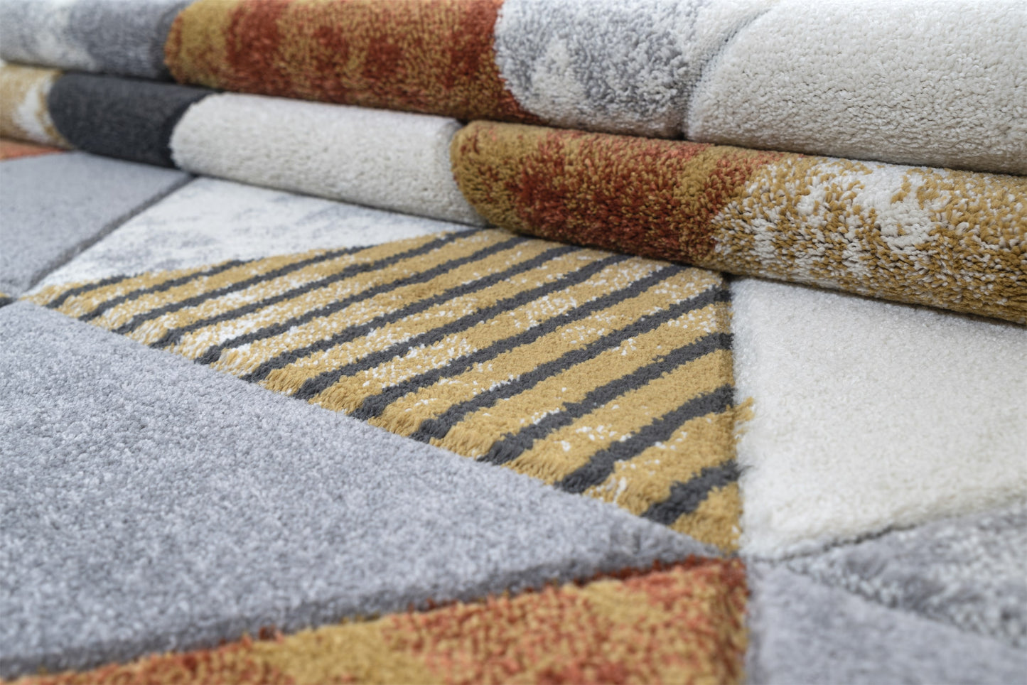 James Rug - 109 Grey Orange