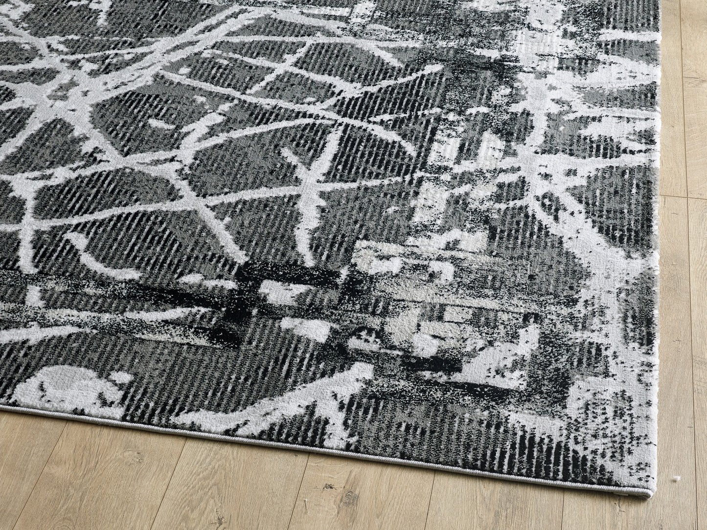 Isla Rug - Dark Grey Black