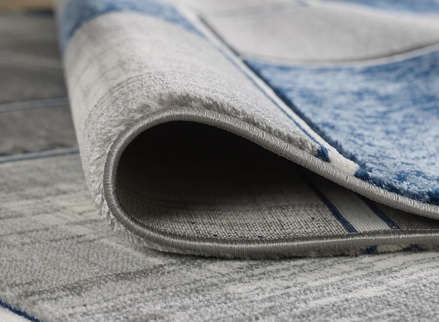 Mia Rug - Grey Navy