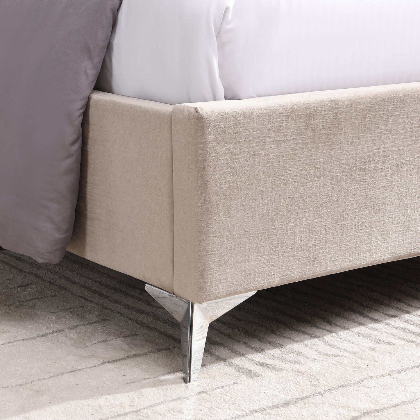 Isaac Bed Beige