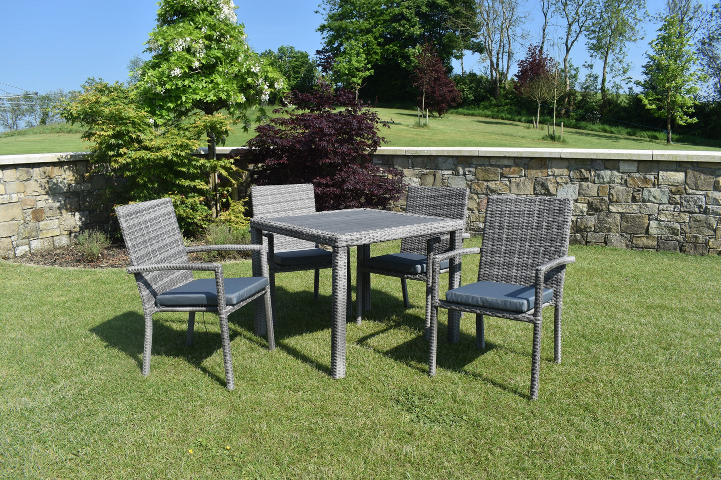 Kensington Garden Dining Set