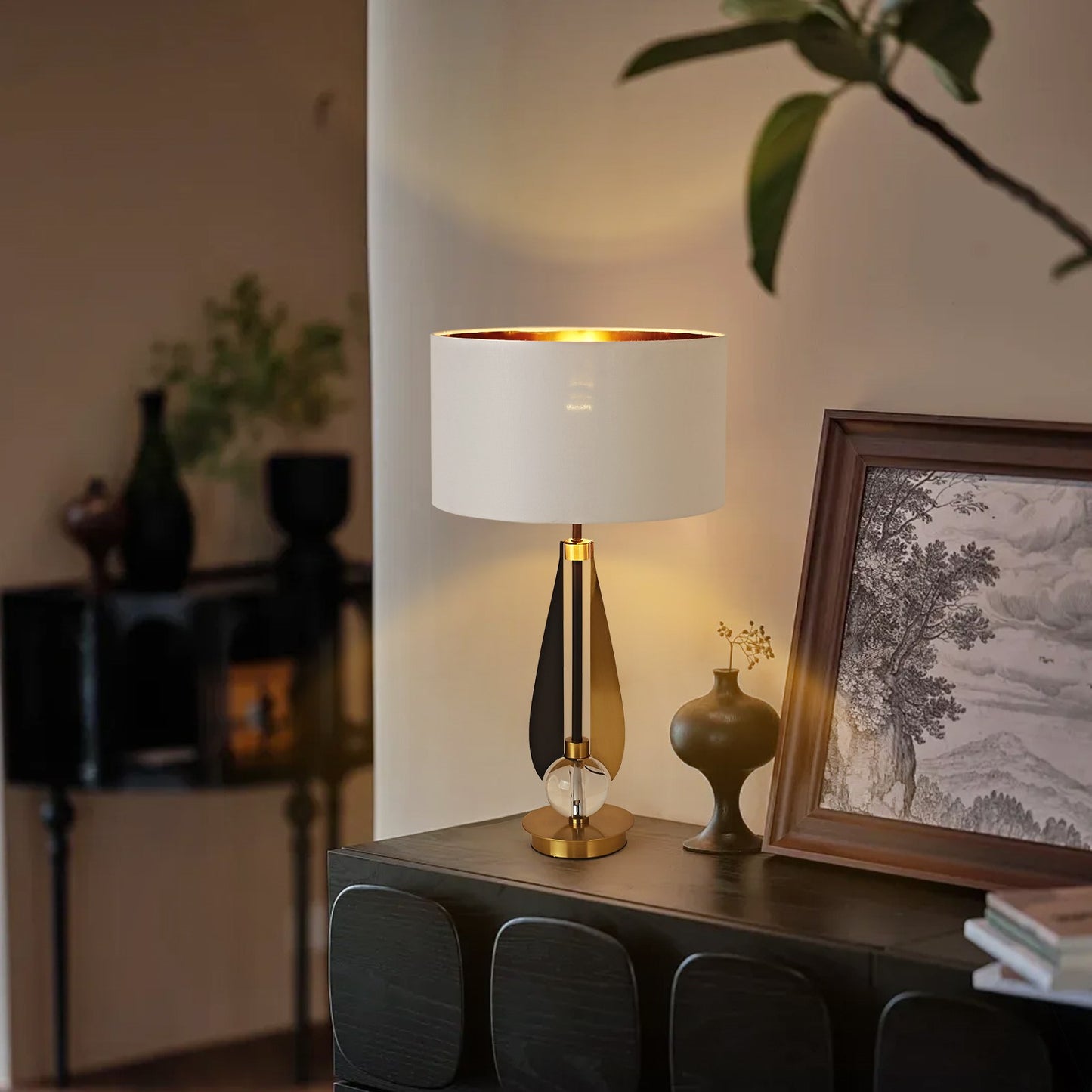 Robyn Lamp